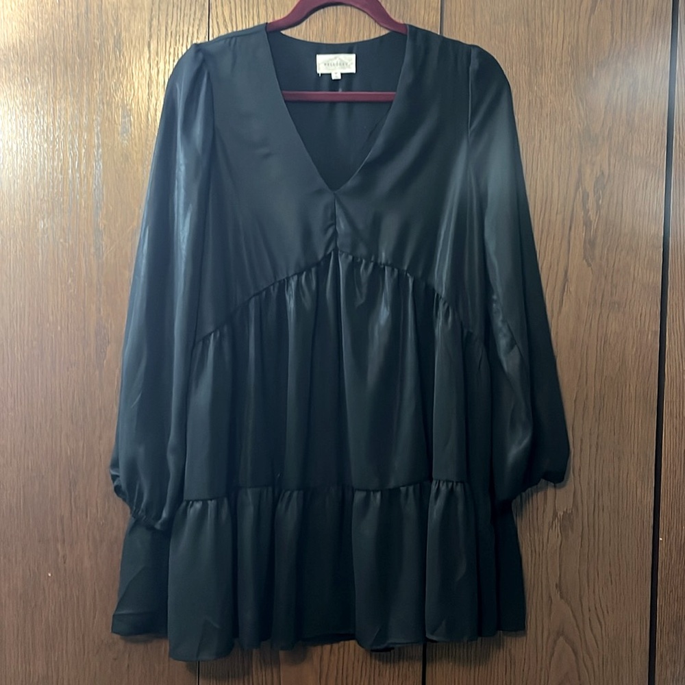 Women’s black shimmer long blouse